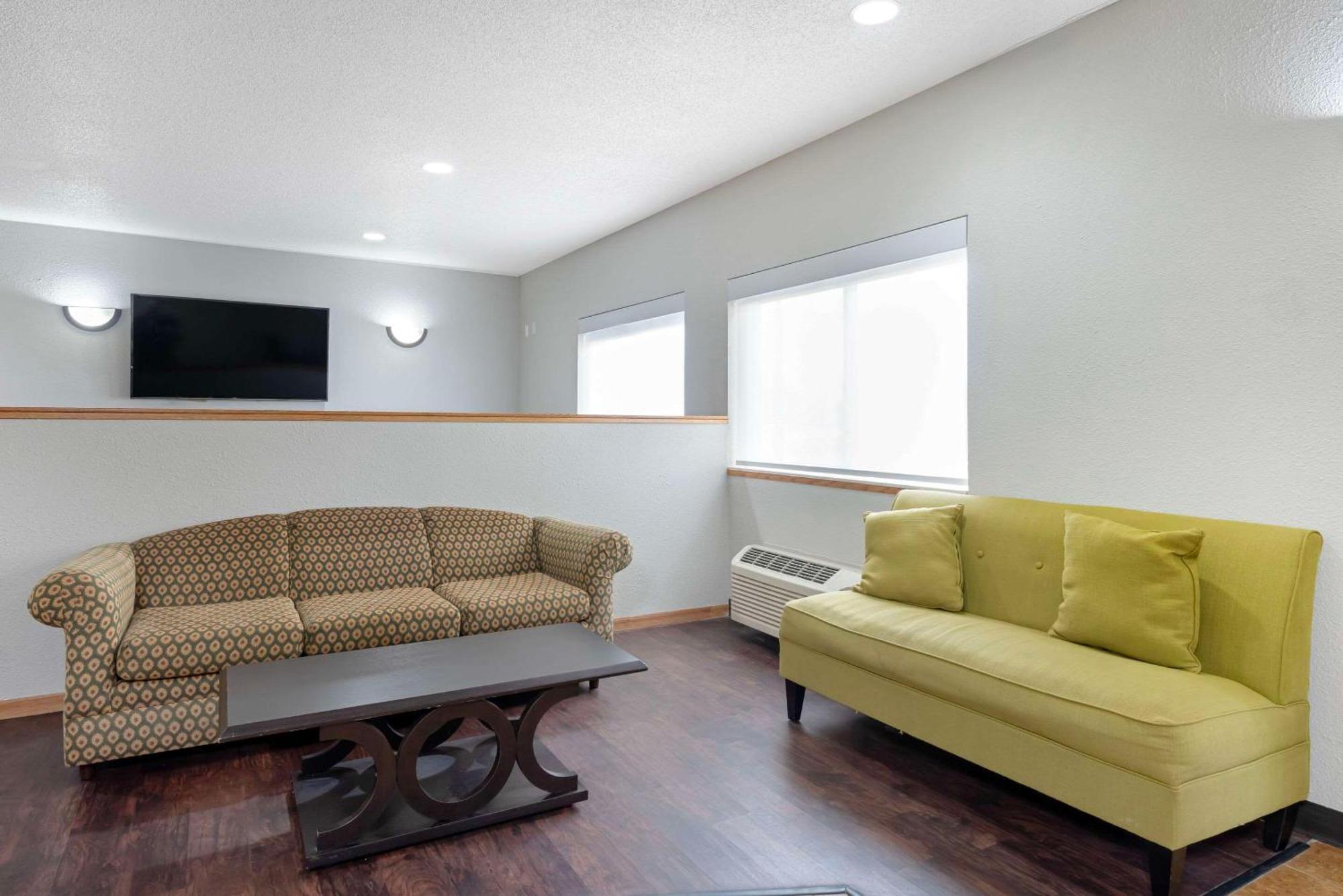 Quality Inn Bemidji Exterior photo